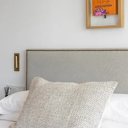 Golden Mile I Seaview I Pools I 4minutes Walk I Free Parking Apartment *