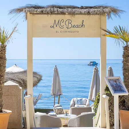 Golden Mile I Seaview I Pools I 4minutes Walk I Free Parking Apartment