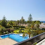 Appartement Golden Mile I Seaview I Pools I 4minutes Walk I Free Parking *