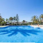 Golden Mile I Seaview I Pools I 4minutes Walk I Free Parking * Marbella