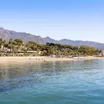 Golden Mile I Seaview I Pools I 4minutes Walk I Free Parking * Marbella