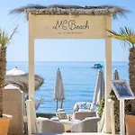 Golden Mile I Seaview I Pools I 4minutes Walk I Free Parking Appartement