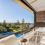 Appartement Golden Mile I Seaview I Pools I 4minutes Walk I Free Parking *