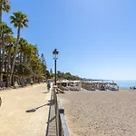 Golden Mile I Seaview I Pools I 4minutes Walk I Free Parking Appartement Marbella