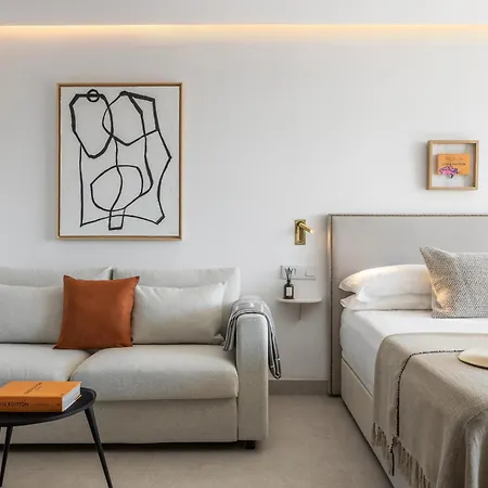 Golden Mile I Seaview I Pools I 4minutes Walk I Free Parking Apartment