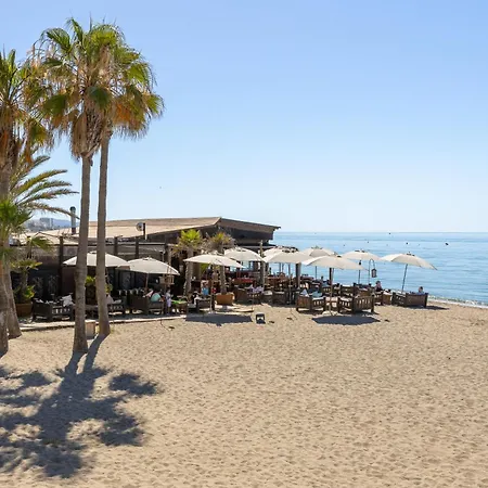 Apartment Golden Mile I Seaview I Pools I 4minutes Walk I Free Parking Marbella