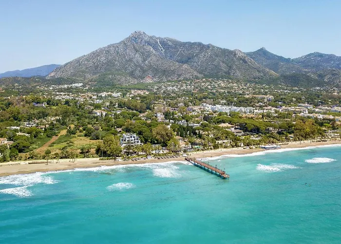 Golden Mile I Seaview I Pools I 4minutes Walk I Free Parking