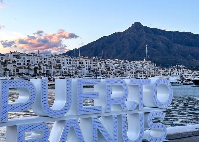 Appartamento Golden Mile I Seaview I Pools I 4minutes Walk I Free Parking *