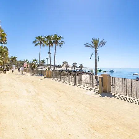 Golden Mile I Seaview I Pools I 4minutes Walk I Free Parking Apartament
