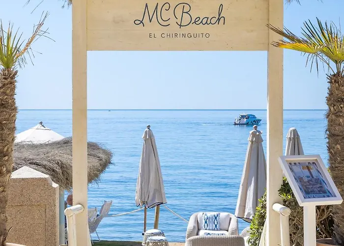 Golden Mile I Seaview I Pools I 4minutes Walk I Free Parking Апартаменти